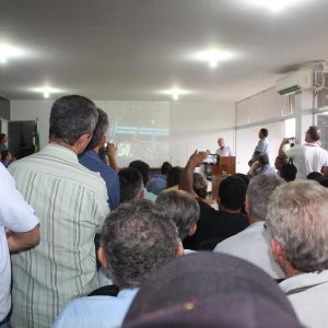 Câmara autoriza o Poder Executivo a contratar operação de crédito para obra de barramento e canalização do Córrego Santa Vitória (13) Câmara autoriza o Poder Executivo a contratar operação de crédito para obra de barramento e canalização do Córrego Santa Vitória (13)