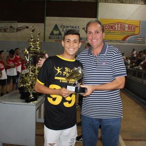Definidos os campeões das várias categorias da Copa do Comércio de Futsal Santa-vitoriense (30)