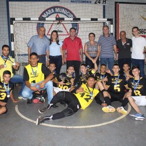 Definidos os campeões das várias categorias da Copa do Comércio de Futsal Santa-vitoriense (36)