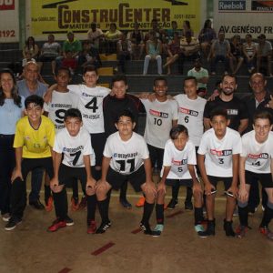 Definidos os campeões das várias categorias da Copa do Comércio de Futsal Santa-vitoriense (4)