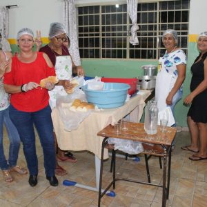 Escola Municipal São José comemora seu 69º aniversário em clima primaveril (59)