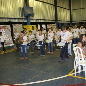 Escola Municipal Tancredo Neves comemora 30 anos de existência (13)