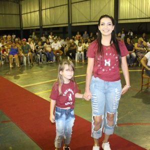 Escola Municipal Tancredo Neves comemora 30 anos de existência (27)