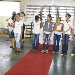 Escola Municipal Tancredo Neves comemora 30 anos de existência (48)