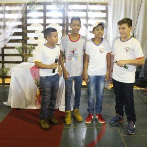 Escola Municipal Tancredo Neves comemora 30 anos de existência (56)