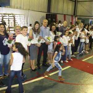 Escola Municipal Tancredo Neves comemora 30 anos de existência (61)