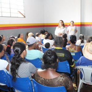 Gestores discutem melhorias para os usuários do ACESSUAS Trabalho nas reuniões mensais dos CRAS de Santa Vitória (3) Gestores discutem melhorias para os usuários do ACESSUAS Trabalho nas reuniões mensais dos CRAS de Santa Vitória (3)