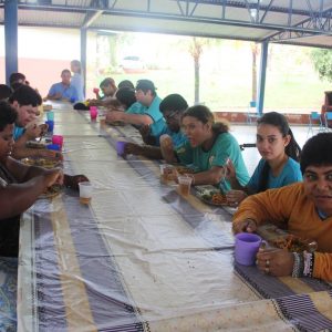 Mariza Curi é madrinha de coração dos alunos da APAE e participa das comemorações da Semana das Crianças na instituição (4) Mariza Curi é madrinha de coração dos alunos da APAE e participa das comemorações da Semana das Crianças na instituição (4)