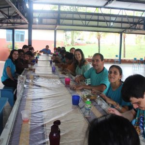 Mariza Curi é madrinha de coração dos alunos da APAE e participa das comemorações da Semana das Crianças na instituição (6) Mariza Curi é madrinha de coração dos alunos da APAE e participa das comemorações da Semana das Crianças na instituição (6)