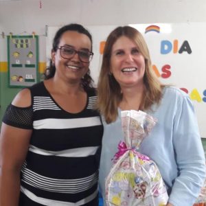 Primeira-dama e assessoras participam como madrinhas afetivas na festa das Crianças da Escola Municipal São José (6)