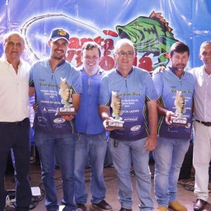 Santa Vitória sedia etapa semifinal do Circuito Pesca De Competição – Tucuna Master (17) Santa Vitória sedia etapa semifinal do Circuito Pesca De Competição – Tucuna Master (17)