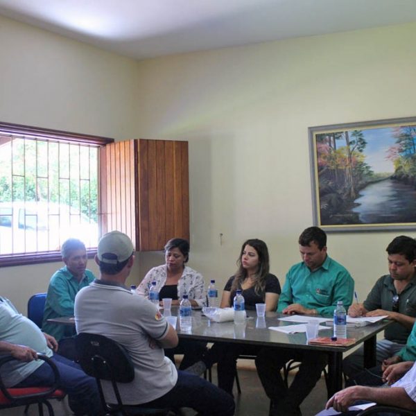 Em reunião Conselheiros do COLMEIA aprovaram a construção das “FOSSAS Ecológicas Biodigestor” Em reunião Conselheiros do COLMEIA aprovaram a construção das “FOSSAS Ecológicas Biodigestor”