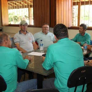 Em reunião Conselheiros do COLMEIA aprovaram a construção das “FOSSAS Ecológicas Biodigestor” Em reunião Conselheiros do COLMEIA aprovaram a construção das “FOSSAS Ecológicas Biodigestor”