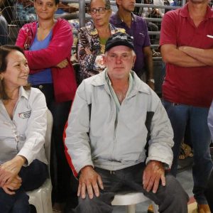 Prefeitura realizou o sorteio dos beneficiados do Programa Minha Casa Minha Vida em Santa Vitória (19) Prefeitura realizou o sorteio dos beneficiados do Programa Minha Casa Minha Vida em Santa Vitória (19)