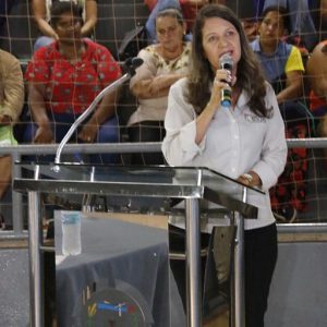 Prefeitura realizou o sorteio dos beneficiados do Programa Minha Casa Minha Vida em Santa Vitória (2) Prefeitura realizou o sorteio dos beneficiados do Programa Minha Casa Minha Vida em Santa Vitória (2)