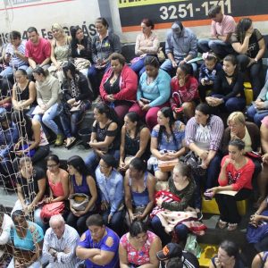 Prefeitura realizou o sorteio dos beneficiados do Programa Minha Casa Minha Vida em Santa Vitória (26) Prefeitura realizou o sorteio dos beneficiados do Programa Minha Casa Minha Vida em Santa Vitória (26)