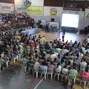 Prefeitura realizou o sorteio dos beneficiados do Programa Minha Casa Minha Vida em Santa Vitória (32) Prefeitura realizou o sorteio dos beneficiados do Programa Minha Casa Minha Vida em Santa Vitória (32)