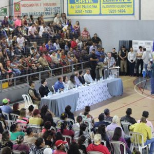 Prefeitura realizou o sorteio dos beneficiados do Programa Minha Casa Minha Vida em Santa Vitória (33) Prefeitura realizou o sorteio dos beneficiados do Programa Minha Casa Minha Vida em Santa Vitória (33)