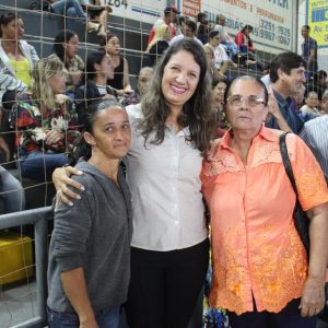 Prefeitura realizou o sorteio dos beneficiados do Programa Minha Casa Minha Vida em Santa Vitória (39) Prefeitura realizou o sorteio dos beneficiados do Programa Minha Casa Minha Vida em Santa Vitória (39)