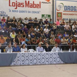 Prefeitura realizou o sorteio dos beneficiados do Programa Minha Casa Minha Vida em Santa Vitória (4) Prefeitura realizou o sorteio dos beneficiados do Programa Minha Casa Minha Vida em Santa Vitória (4)