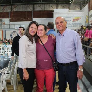 Prefeitura realizou o sorteio dos beneficiados do Programa Minha Casa Minha Vida em Santa Vitória (43) Prefeitura realizou o sorteio dos beneficiados do Programa Minha Casa Minha Vida em Santa Vitória (43)