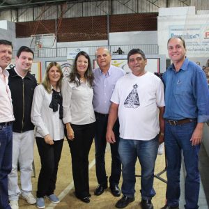 Prefeitura realizou o sorteio dos beneficiados do Programa Minha Casa Minha Vida em Santa Vitória (44) Prefeitura realizou o sorteio dos beneficiados do Programa Minha Casa Minha Vida em Santa Vitória (44)