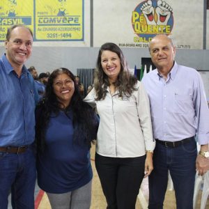 Prefeitura realizou o sorteio dos beneficiados do Programa Minha Casa Minha Vida em Santa Vitória (45) Prefeitura realizou o sorteio dos beneficiados do Programa Minha Casa Minha Vida em Santa Vitória (45)