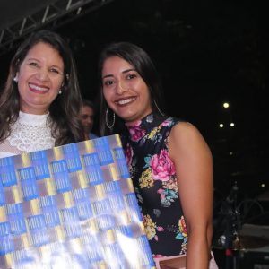Com inaugurações de obras, comunidade de Chaveslândia recebe Papai Noel e participa de sorteios de brindes (109) Com inaugurações de obras, comunidade de Chaveslândia recebe Papai Noel e participa de sorteios de brindes (109)