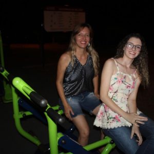 Com inaugurações de obras, comunidade de Chaveslândia recebe Papai Noel e participa de sorteios de brindes (19) Com inaugurações de obras, comunidade de Chaveslândia recebe Papai Noel e participa de sorteios de brindes (19)