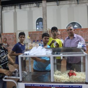 Com inaugurações de obras, comunidade de Chaveslândia recebe Papai Noel e participa de sorteios de brindes (29) Com inaugurações de obras, comunidade de Chaveslândia recebe Papai Noel e participa de sorteios de brindes (29)
