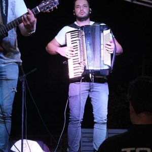 Com inaugurações de obras, comunidade de Chaveslândia recebe Papai Noel e participa de sorteios de brindes (55) Com inaugurações de obras, comunidade de Chaveslândia recebe Papai Noel e participa de sorteios de brindes (55)