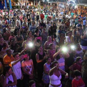 Começam as celebrações de Natal em Santa Vitória (27) Começam as celebrações de Natal em Santa Vitória (27)