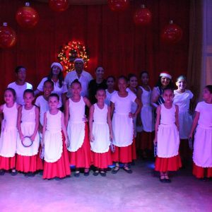 Começam as celebrações de Natal em Santa Vitória (28) Começam as celebrações de Natal em Santa Vitória (28)