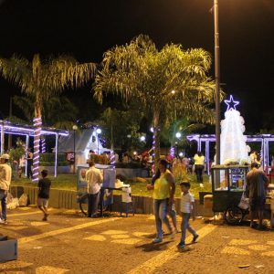 Começam as celebrações de Natal em Santa Vitória (53) Começam as celebrações de Natal em Santa Vitória (53)