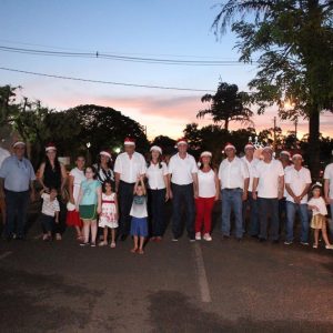 Começam as celebrações de Natal em Santa Vitória (61) Começam as celebrações de Natal em Santa Vitória (61)