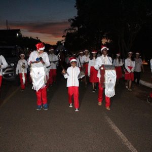 Começam as celebrações de Natal em Santa Vitória (65) Começam as celebrações de Natal em Santa Vitória (65)