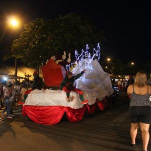 Começam as celebrações de Natal em Santa Vitória (70) Começam as celebrações de Natal em Santa Vitória (70)
