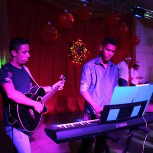 Começam as celebrações de Natal em Santa Vitória (8) Começam as celebrações de Natal em Santa Vitória (8)