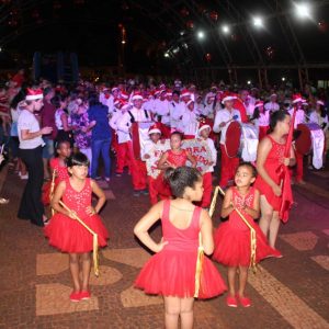 Começam as celebrações de Natal em Santa Vitória (88) Começam as celebrações de Natal em Santa Vitória (88)