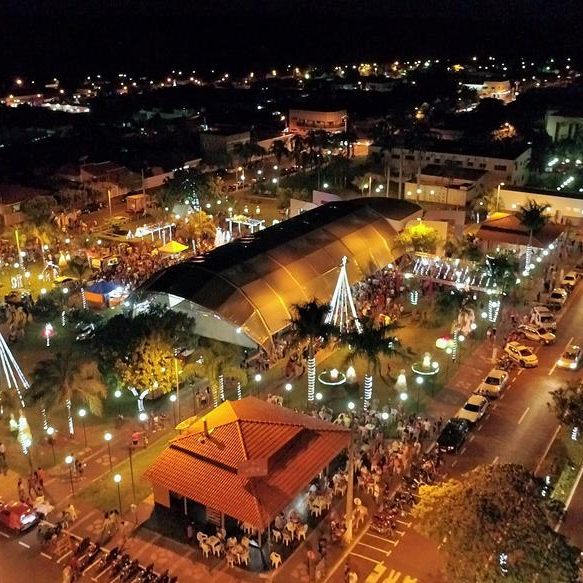 Em Santa Vitória, multidão se reúne para celebrar festa natalina e participar do sorteio de quase 60 bicicletas e vários outros brindes (2)