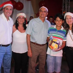 Em Santa Vitória, multidão se reúne para celebrar festa natalina e participar do sorteio de quase 60 bicicletas e vários outros brindes (28)