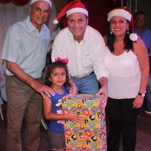 Em Santa Vitória, multidão se reúne para celebrar festa natalina e participar do sorteio de quase 60 bicicletas e vários outros brindes (31)