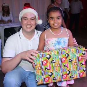 Em Santa Vitória, multidão se reúne para celebrar festa natalina e participar do sorteio de quase 60 bicicletas e vários outros brindes (32)