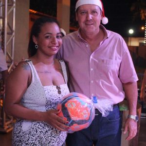 Em Santa Vitória, multidão se reúne para celebrar festa natalina e participar do sorteio de quase 60 bicicletas e vários outros brindes (51)