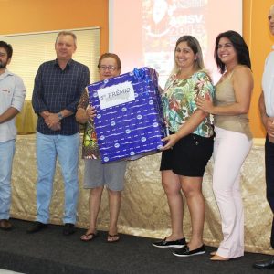 Prefeitura de Santa Vitória e ACISV entregam os prêmios da Campanha “Um Sonho de Natal”
