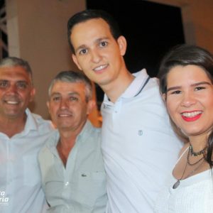 Prefeitura e ACISV promovem grande festa de virada de ano em Santa Vitória (107)