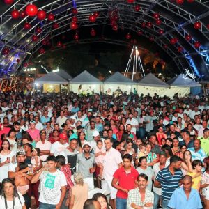 Prefeitura e ACISV promovem grande festa de virada de ano em Santa Vitória (119)