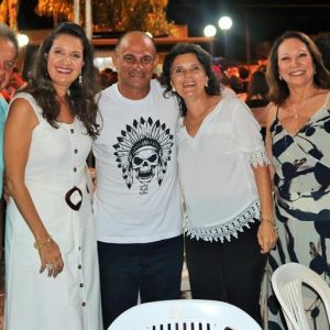 Prefeitura e ACISV promovem grande festa de virada de ano em Santa Vitória (21)