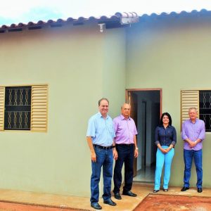 Prefeitura e ACISV promovem grande festa de virada de ano em Santa Vitória (46)