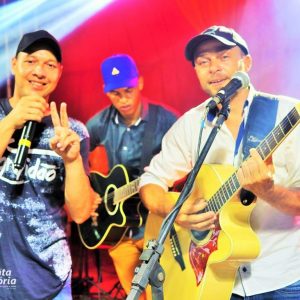 Prefeitura e ACISV promovem grande festa de virada de ano em Santa Vitória (70)